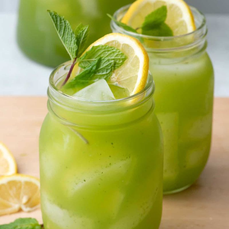 Limonada infusionada con Menta